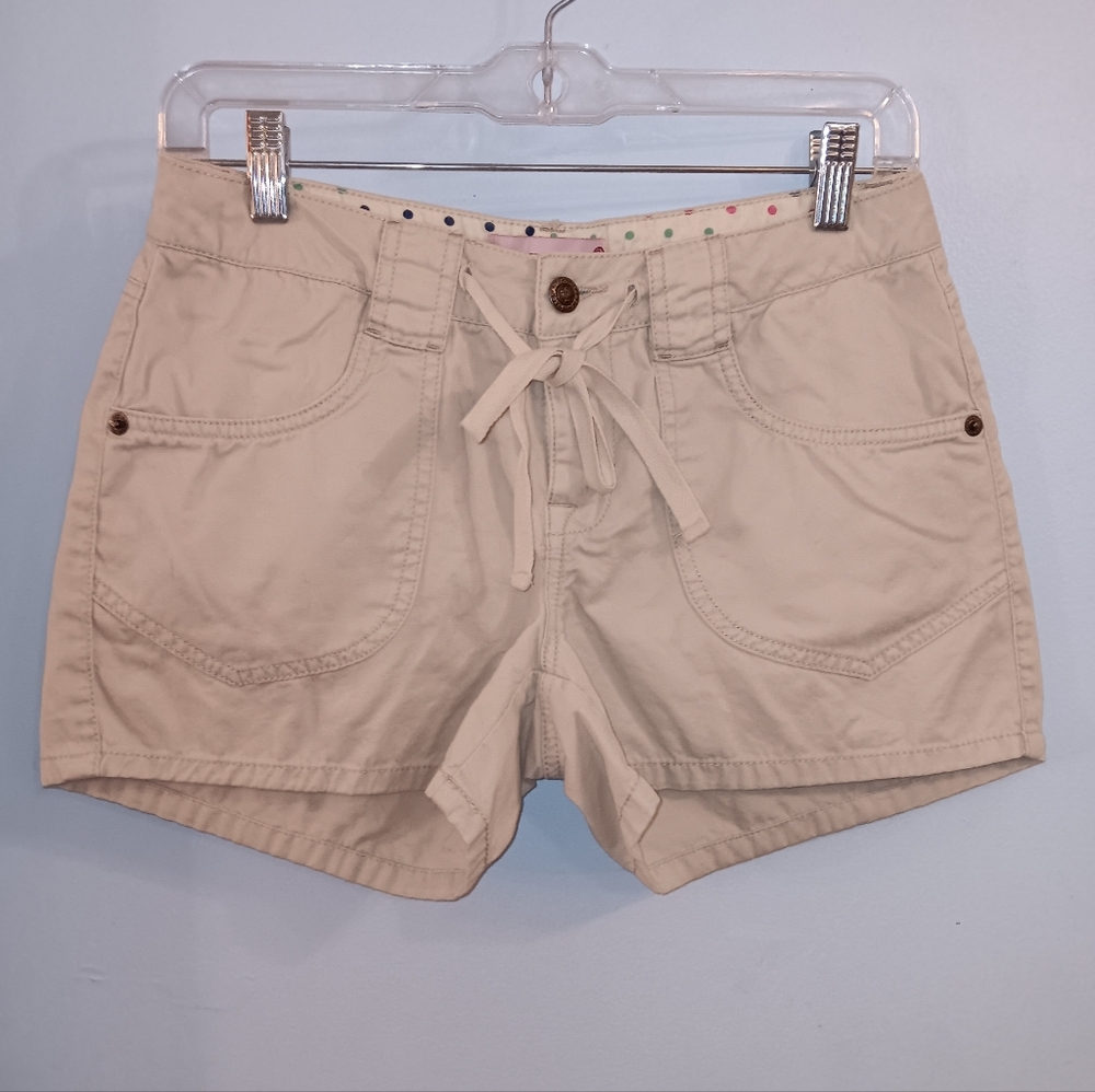 Duck Head Women's Beige Tan Cream Shorts Tie Button